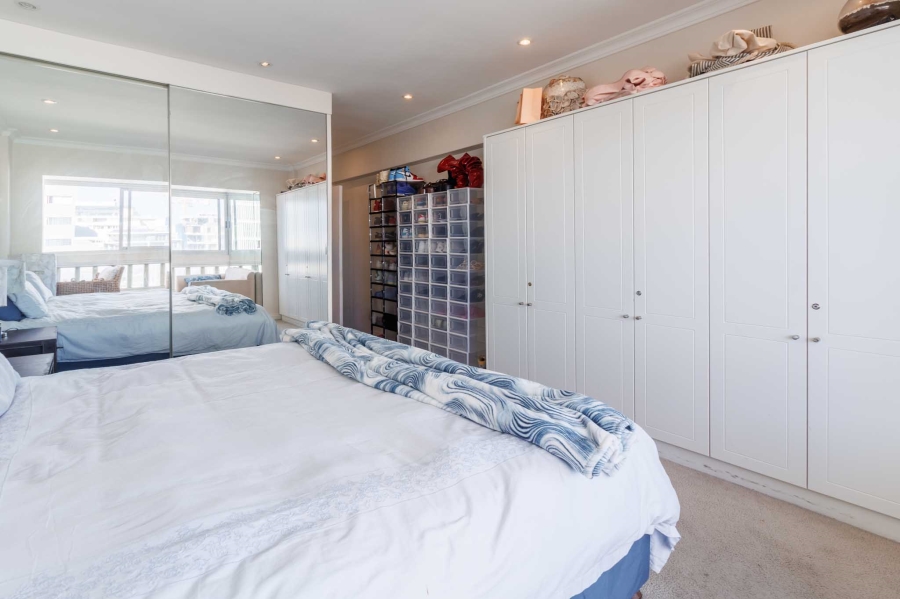 To Let 2 Bedroom Property for Rent in Sea Point Western Cape
